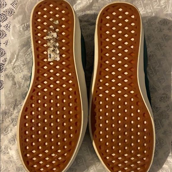 vans comfycush vegan